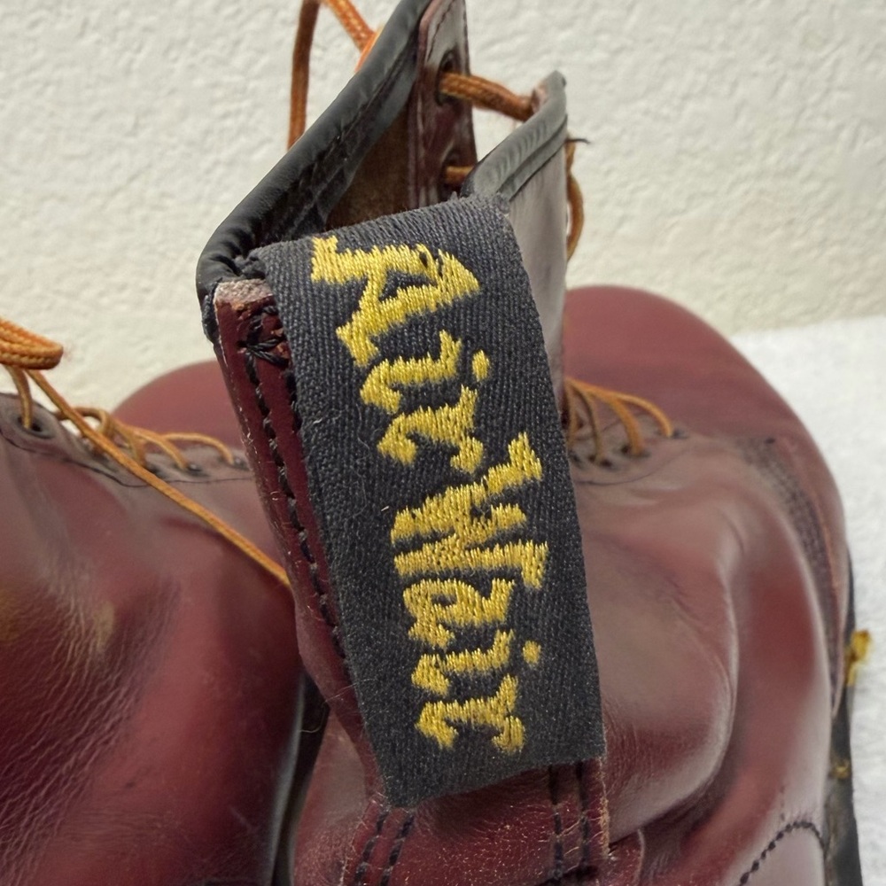 Dr. Martens Burgundy 1460 8 eyelet lace up leather boots unisex Size - Picture 8 of 13